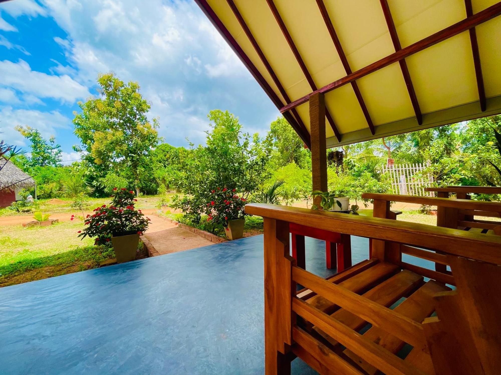 Sigiri Enaya Cottage Sigiriya Exterior photo